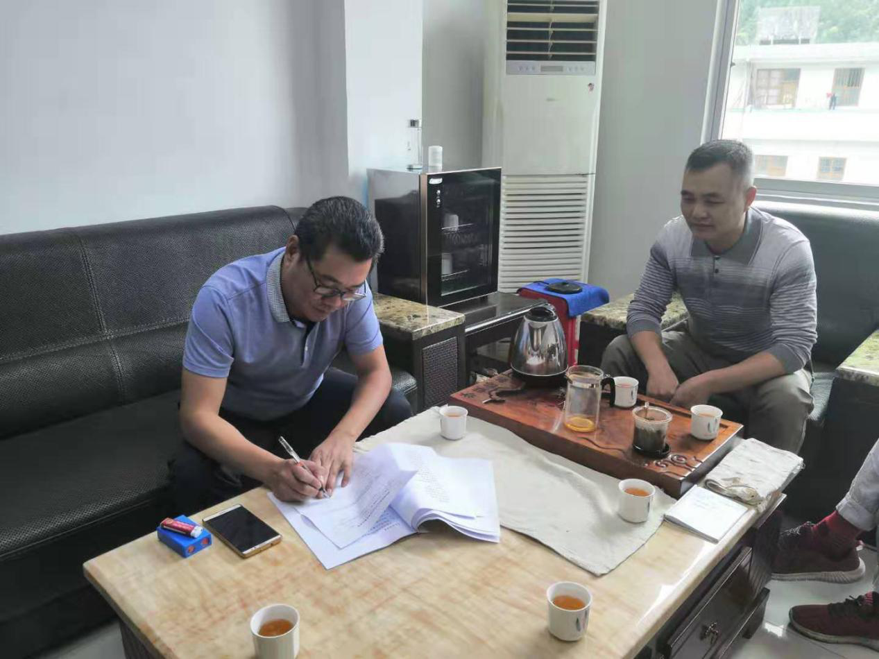 张伟彬带队到太保镇督查软弱涣散村（社区）党组织排查摸底工作-工作动态-连山纪检监察网